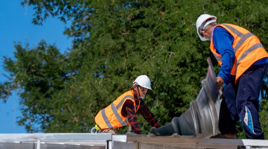 Roof maintenance in Canova, SD